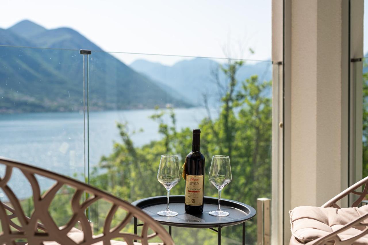 Luxury Dream View Apartment Kotor Eksteriør billede