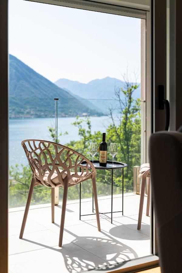 Luxury Dream View Apartment Kotor Eksteriør billede